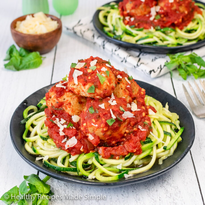 Zucchini Noodles with Tomato Sauce Recipe